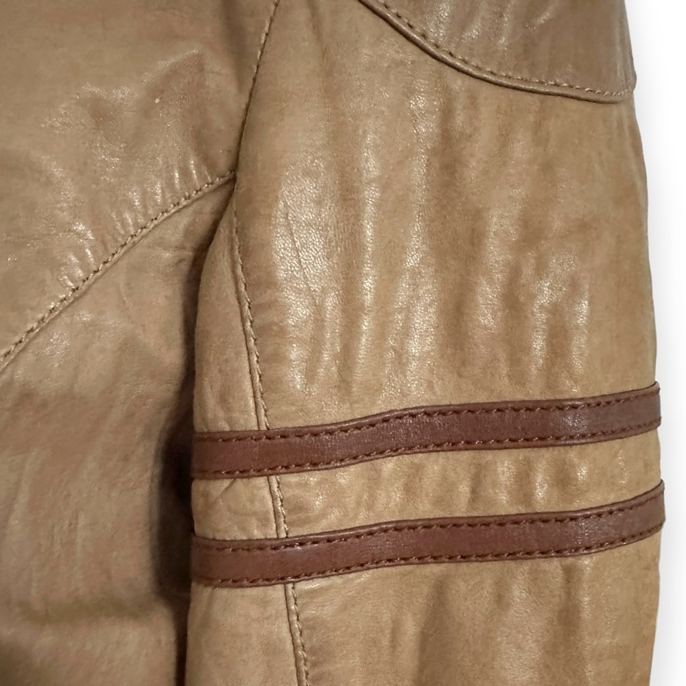 Danier Ladies Tan Leather Moto Jacket - Size Large - Picture 8 of 13